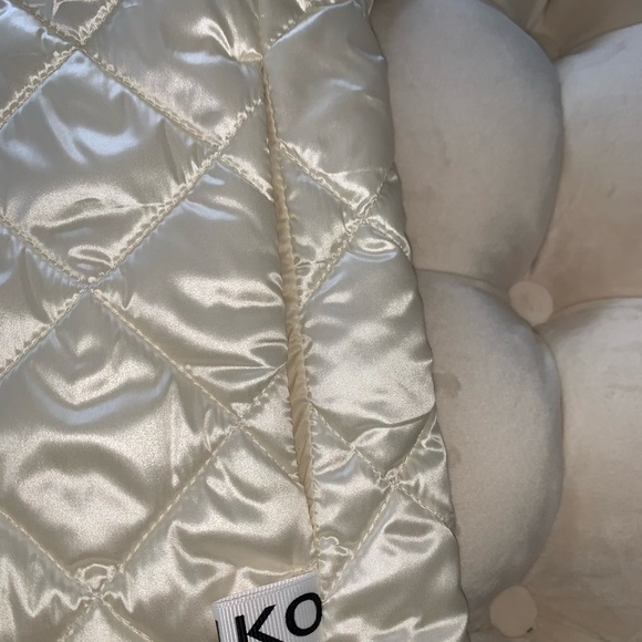 Pinko off white, light spring jacket. Size small. - Picture 5 of 7